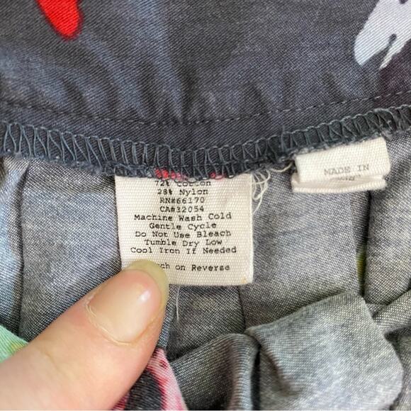 Lux Women's Circle Mini Skirt Size Small High Rise Floral Pleated Fit and Flare - Picture 5 of 10